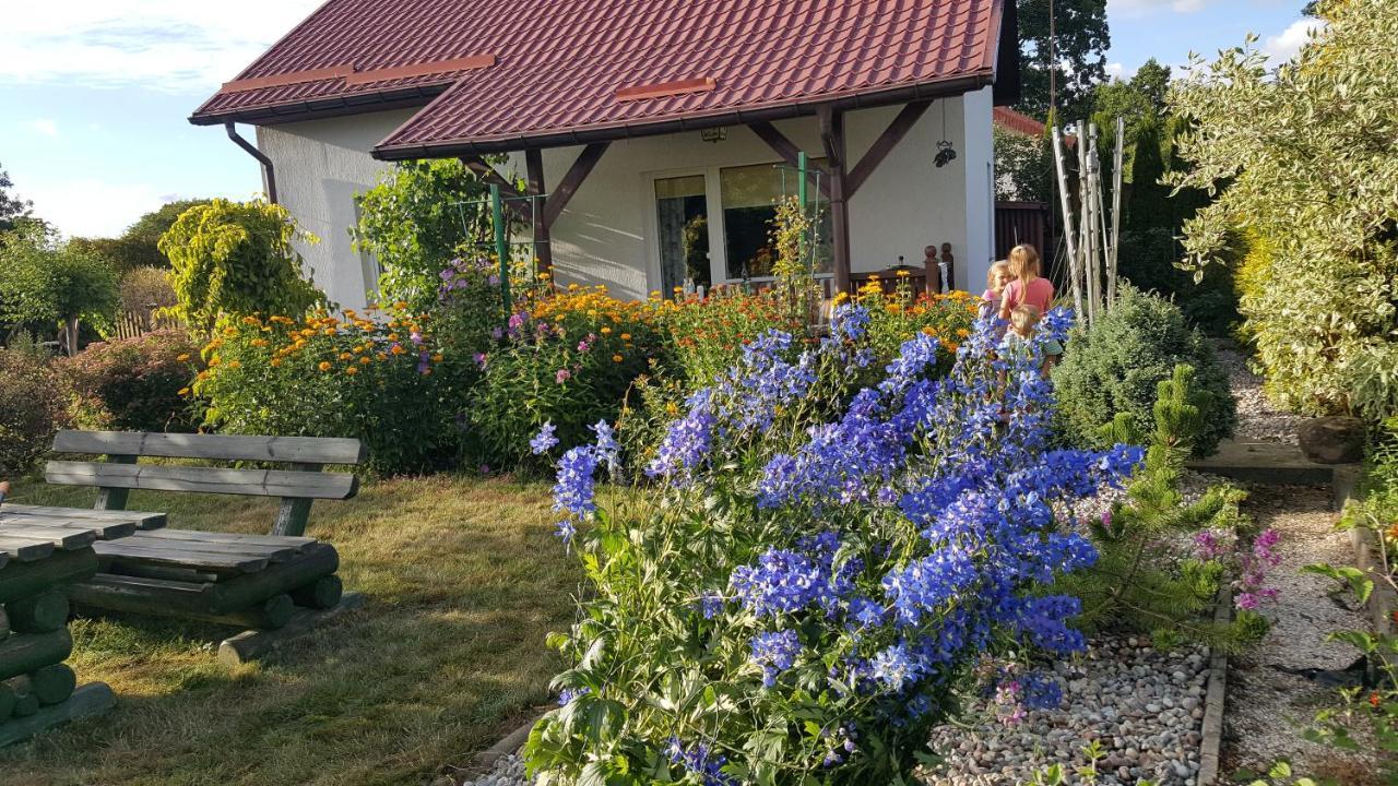 Domek Nad Jeziorem Bystrzyna Świdwin Exteriör bild