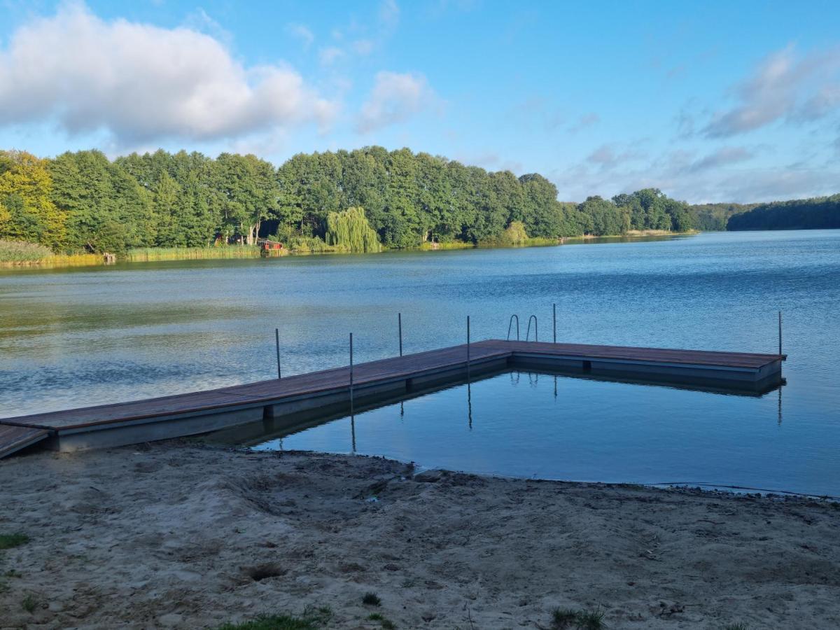 Domek Nad Jeziorem Bystrzyna Świdwin Exteriör bild